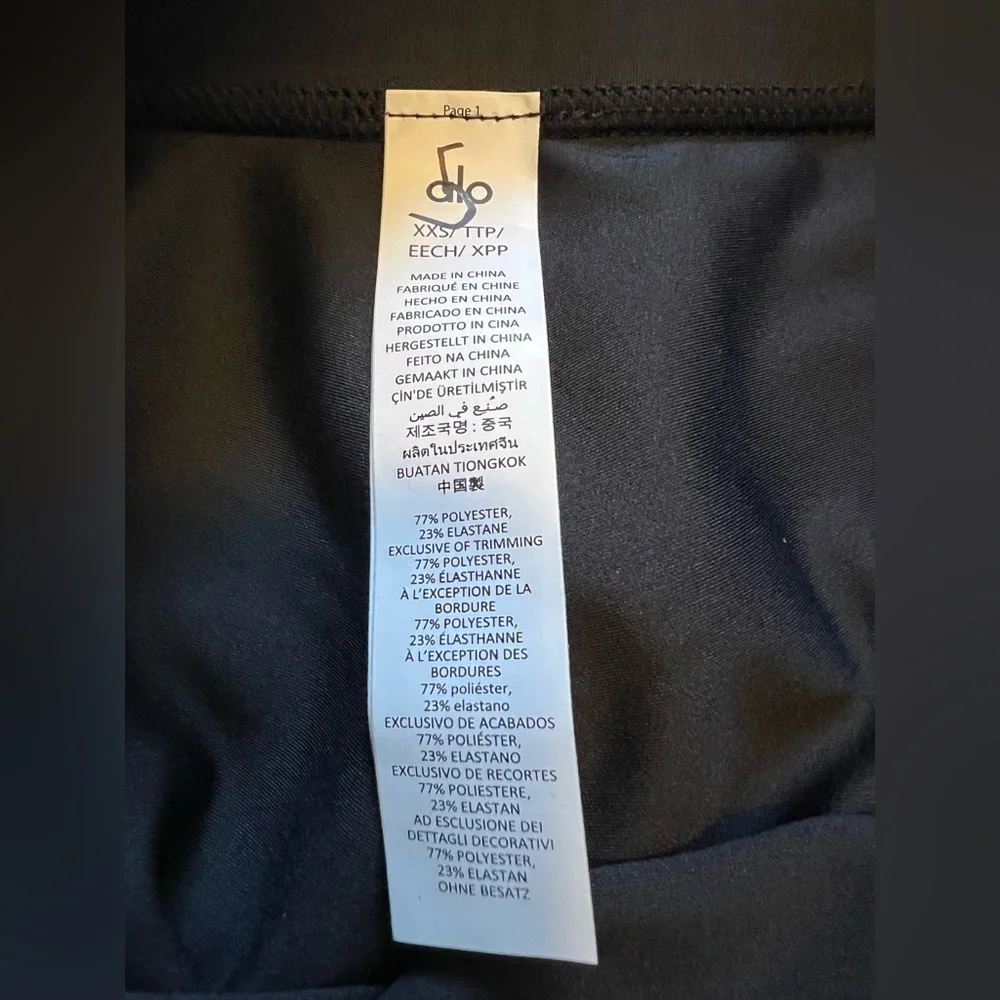 Alo Airlift High-Waist 7/8 Line Up Black Leggings in XXS NWT